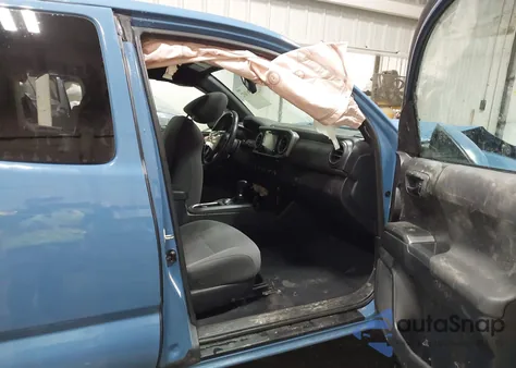 2019 Toyota Tacoma Trd Sport z USA, uszkodzony, nr VIN 5TFSZ5AN3KX196225